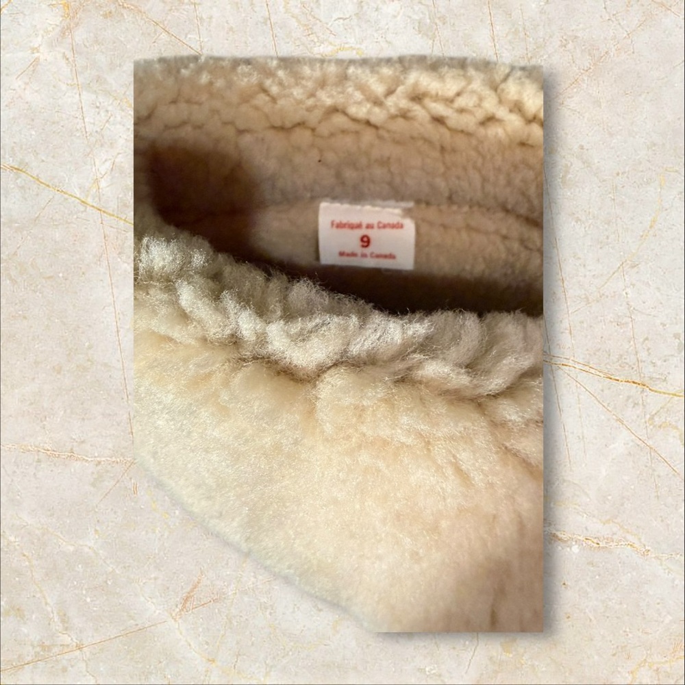 BLONDO Canadian Shearling Fur Leather Boots - Picture 9 of 13